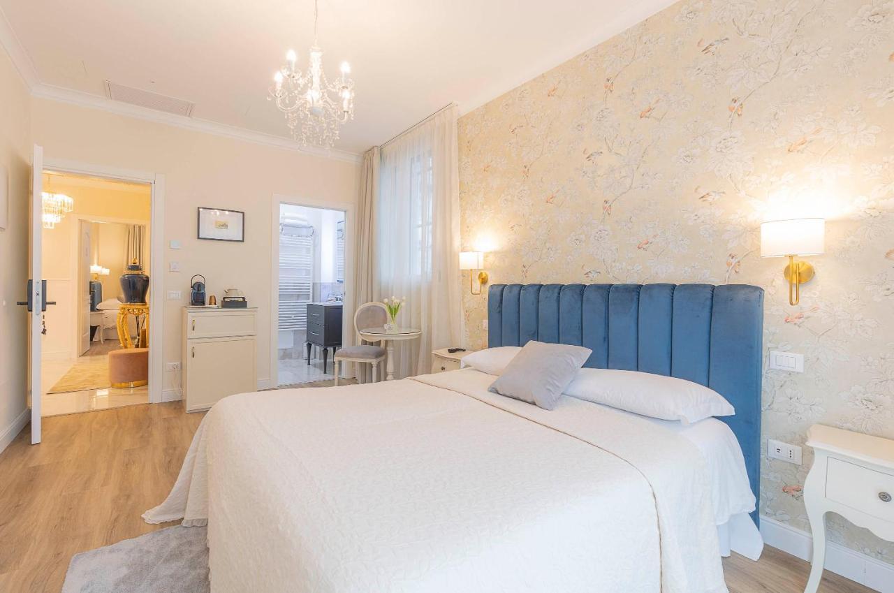 Crys: Rooms, Holiday, Business Werona Zewnętrze zdjęcie