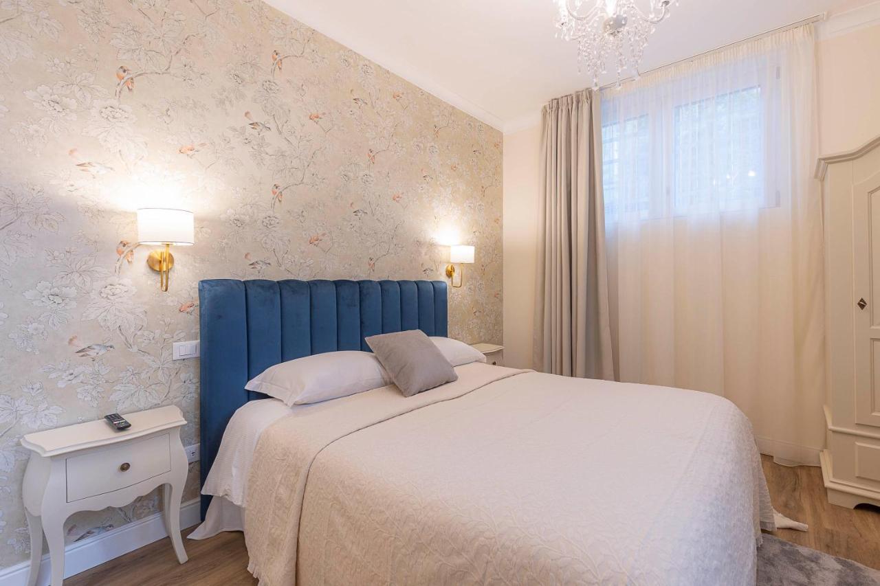 Crys: Rooms, Holiday, Business Werona Zewnętrze zdjęcie
